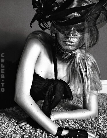 Daphne Groeneveld photo 2