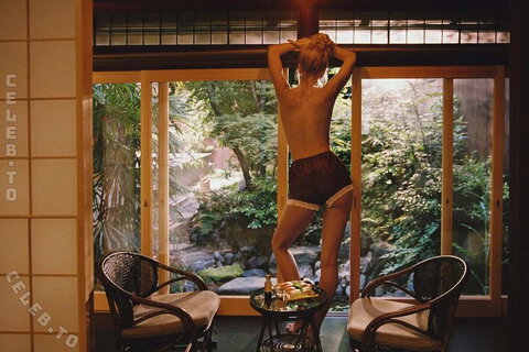 Daphne Groeneveld nude photo 143