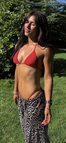 Dara Masi nude photo 10