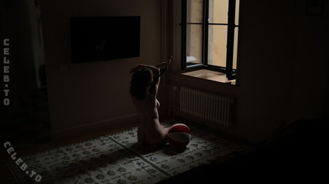 Daria Aref nude photo 15