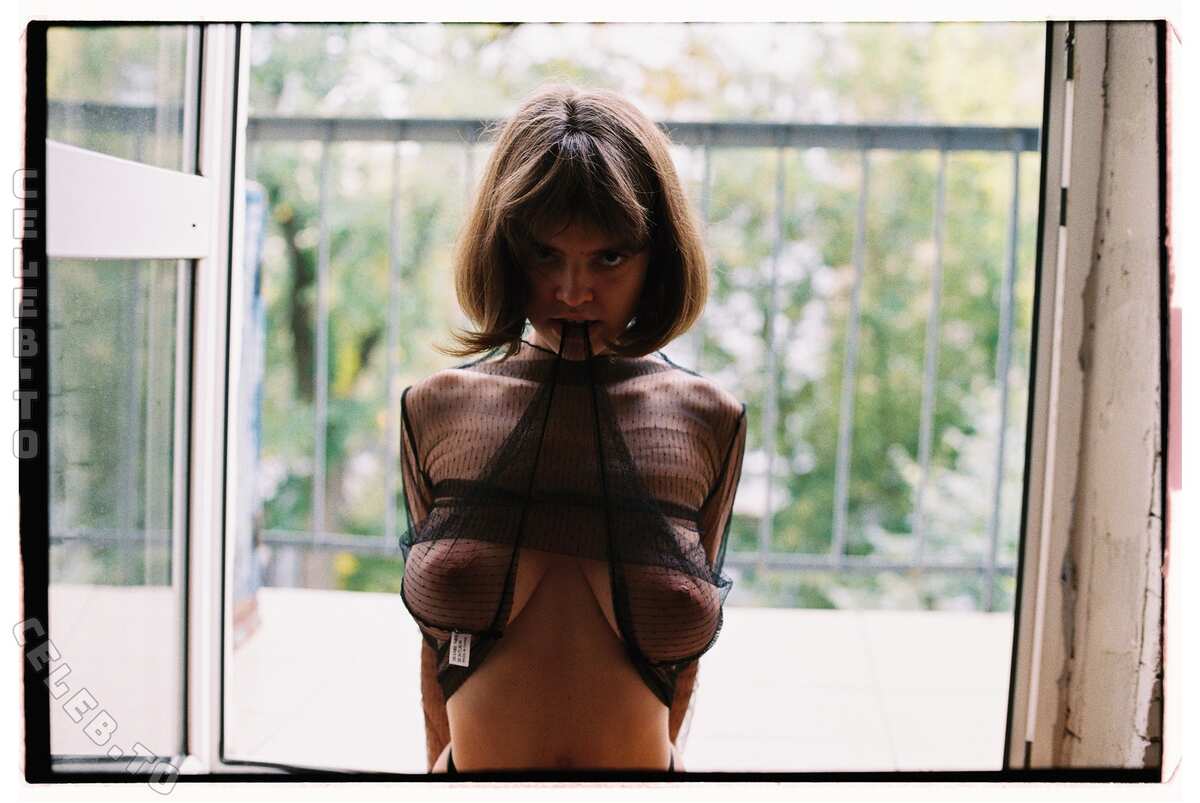 Daria Aref nude photo 13
