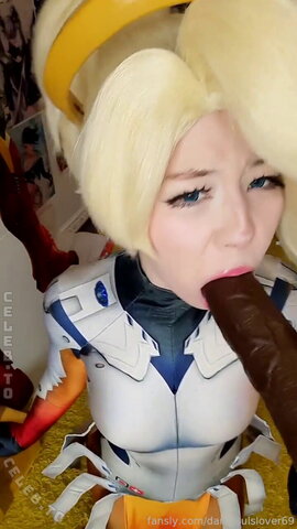 Darksoulslover – Overwatch - Doomfist forces Mercy to join Talon