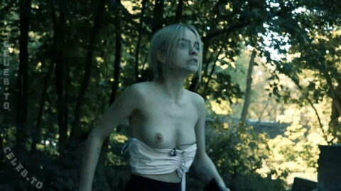Дарья Громова (Darya Gromova) nude photo 25