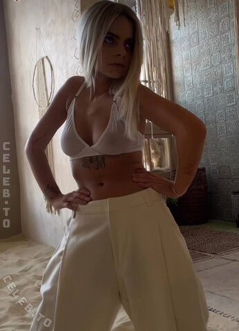 Дарья Громова (Darya Gromova) nude photo 30