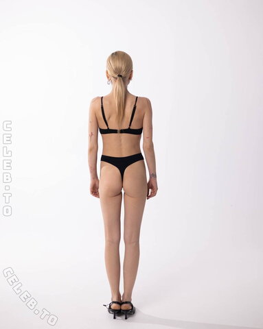 Дарья Громова (Darya Gromova) nude photo 8