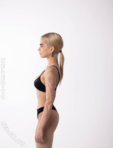 Дарья Громова (Darya Gromova) nude photo 6