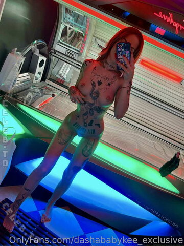 Dasha nude photo 7