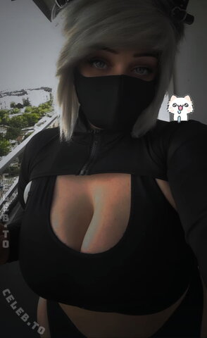 Dashxhollow nude photo 10