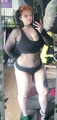 Dashxhollow nude photo 3