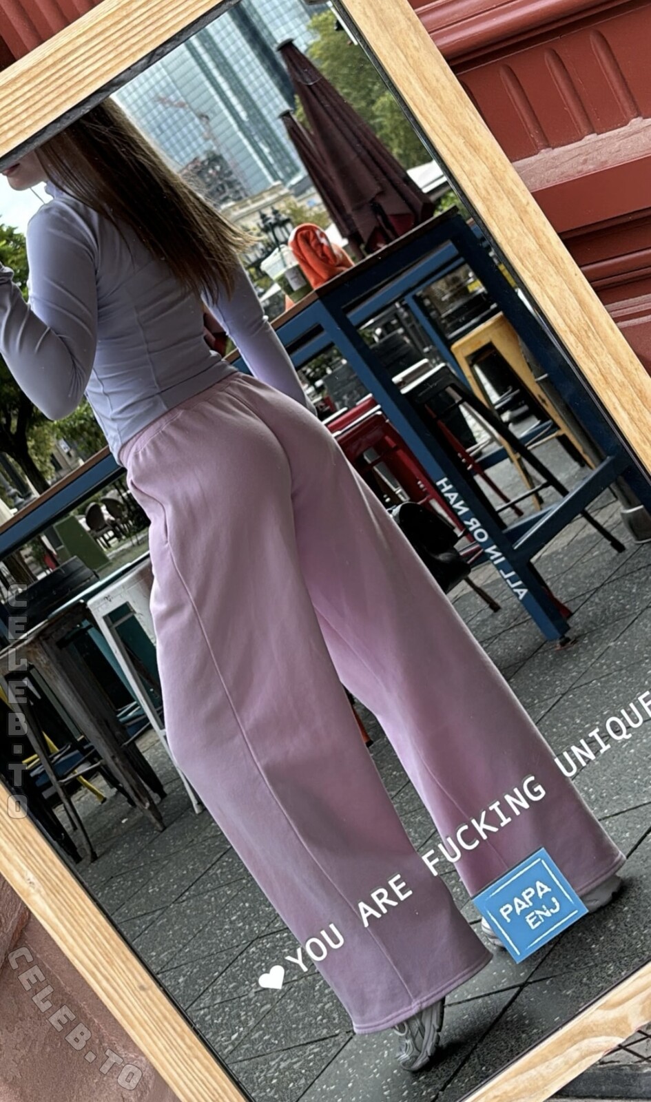 Datejohanna nude photo 5