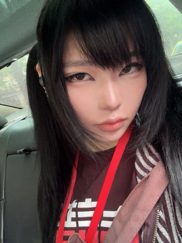 Daturakisses- Sacha Wang nude photo 10
