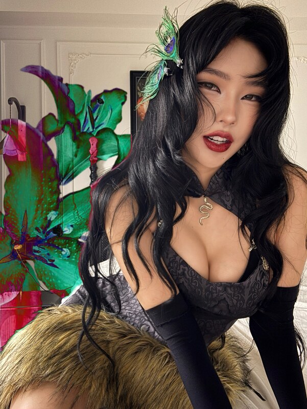 Daturakisses- Sacha Wang nude photo 8