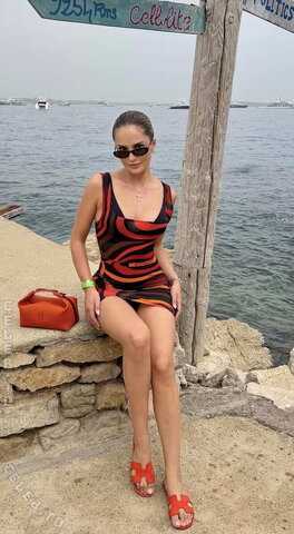 Davina Geiss – Sexy + Feet ❤️🖤🧡🦶🏼