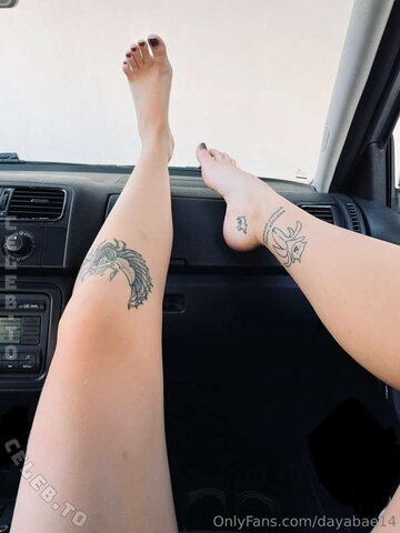 DayaBae nude photo 13