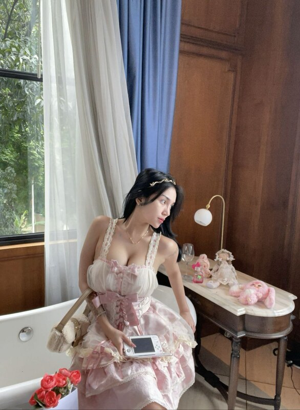 Dearizkyer nude photo 14