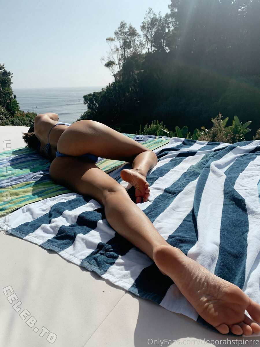 Debbie St Pierre nude photo 5