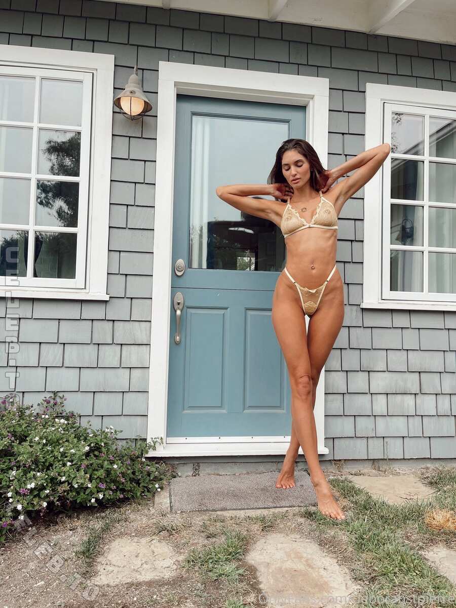 Debbie St Pierre nude photo 4