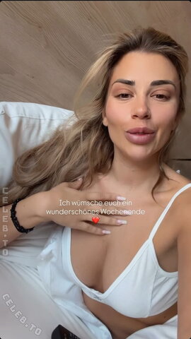 Deeanaofficial nude photo 4