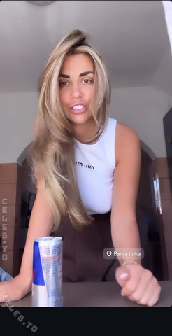 Deeanaofficial nude photo 6