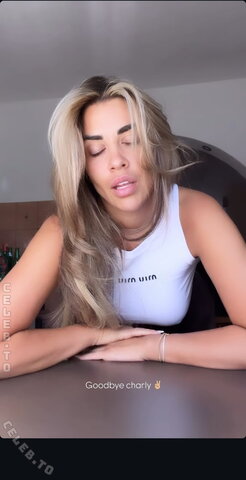 Deeanaofficial nude photo 4