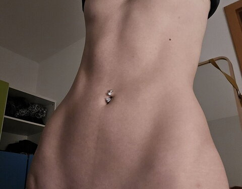 Deet Fresh (2 photos)