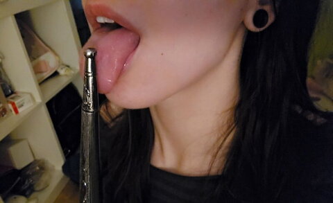Deet nude photo 5
