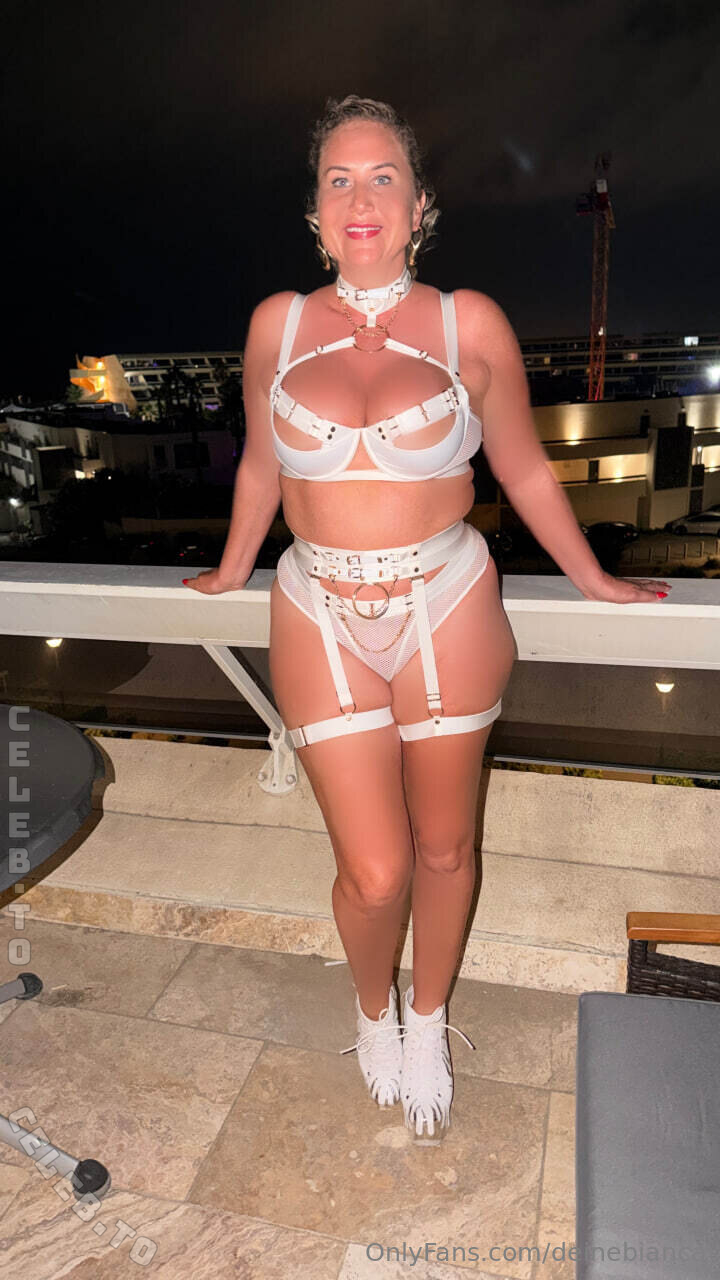 Deinebianca nude photo 1