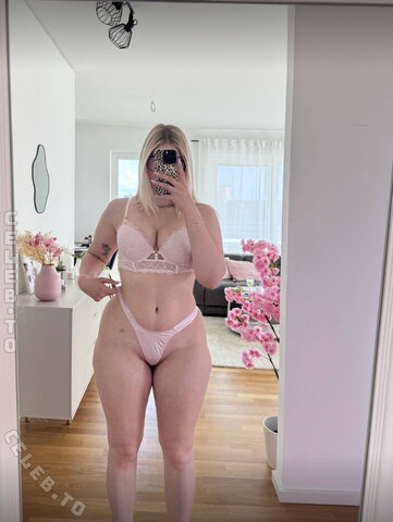 deineemilia nude photo 297