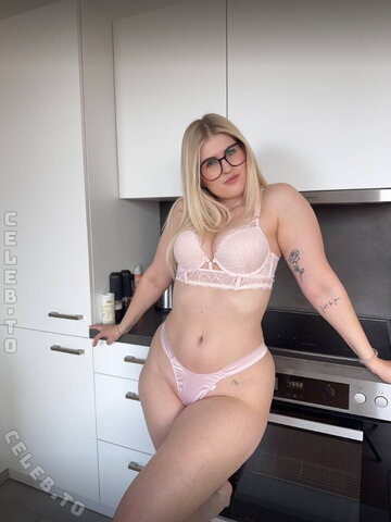 deineemilia nude photo 303