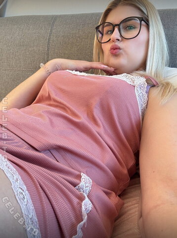 deineemilia nude photo 321