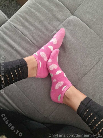 Deineemily nude photo 13