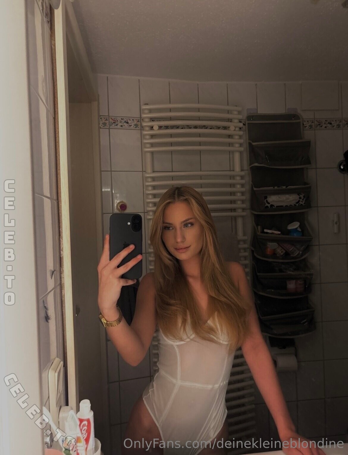 deinekleineblondine nude photo 2