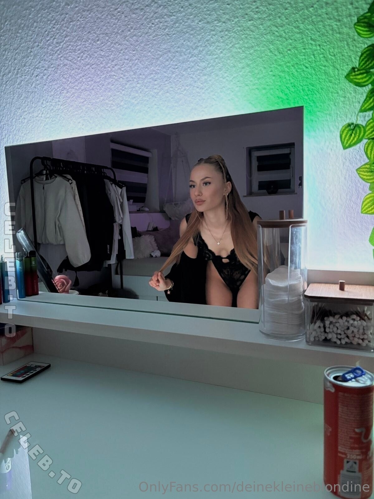 deinekleineblondine nude photo 6