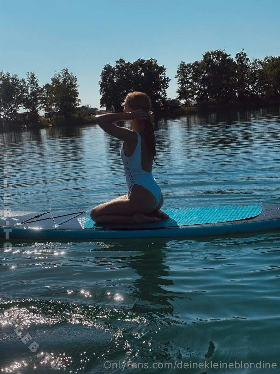 deinekleineblondine nude photo 1