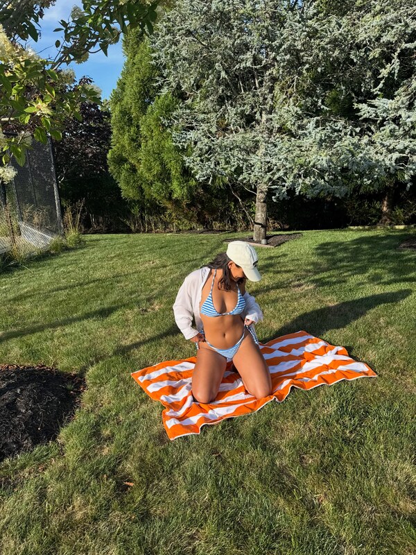 Deja Foxx nude photo 4