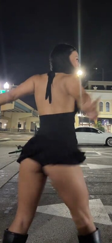Delaney Park nude photo 3