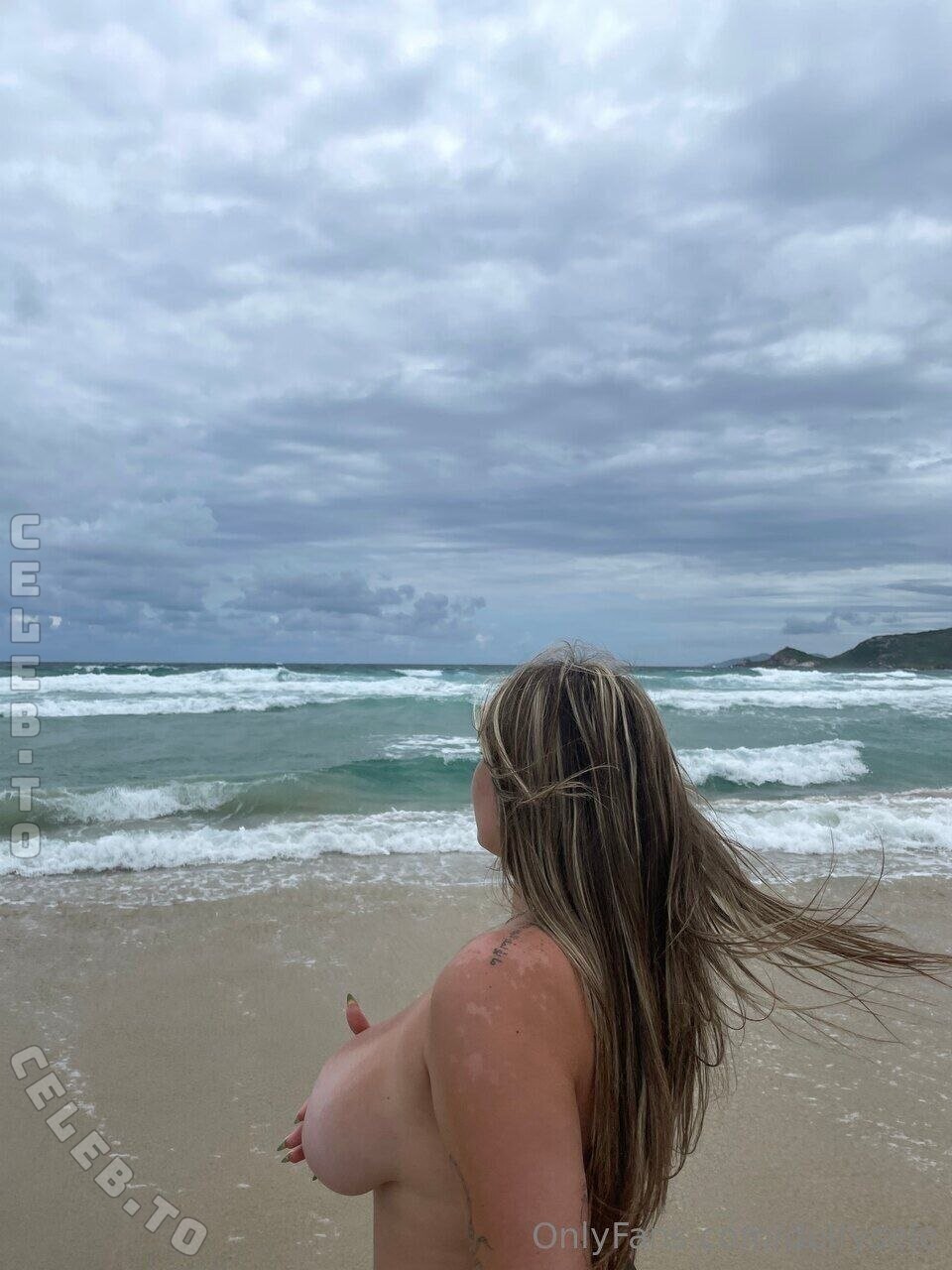 Delfysele nude photo 6