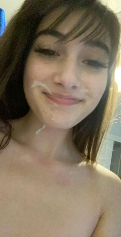 Delilah nude photo 31