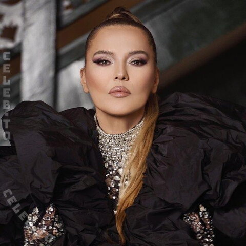 Demet Akalın – Turkish singer and musician