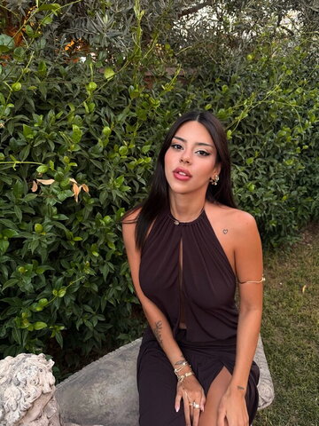 Demet Ozturk Fresh (21 photos)