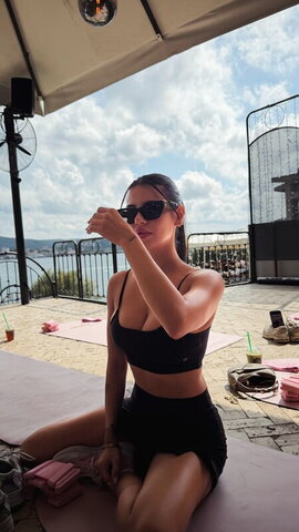 Demet Ozturk nude photo 176