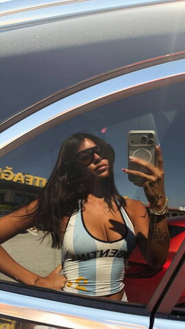 Demet Ozturk nude photo 151