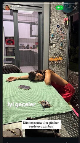 Demet Ozturk nude photo 113