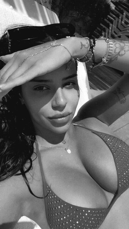 Demet Ozturk nude photo 26