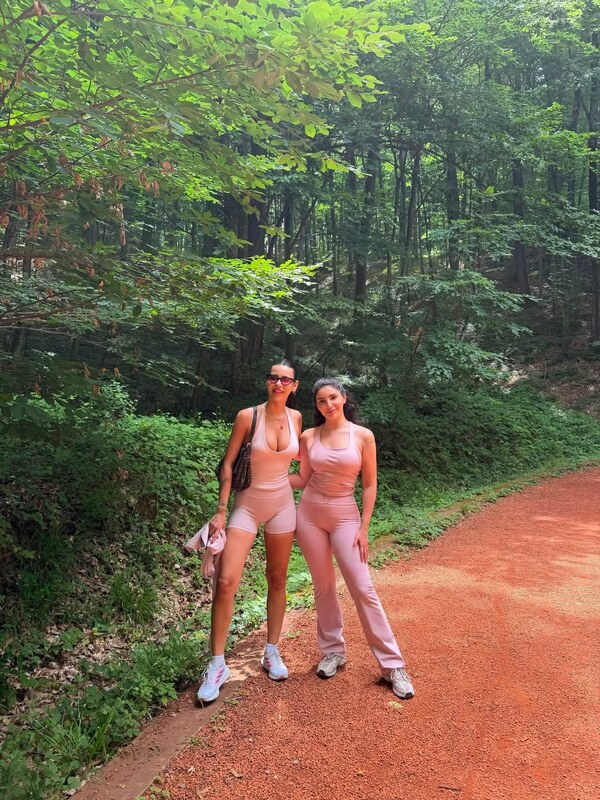 Demet Ozturk nude photo 51