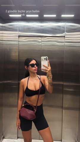 Demet Ozturk nude photo 71