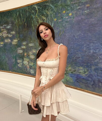 Demet Ozturk nude photo 40