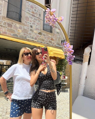 Demet Ozturk nude photo 28