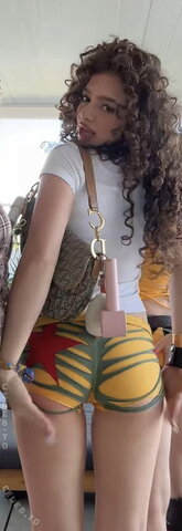 Demitra Kalogeras Fresh (1 photo)