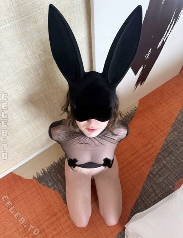 Demonora Fresh (14 photos)